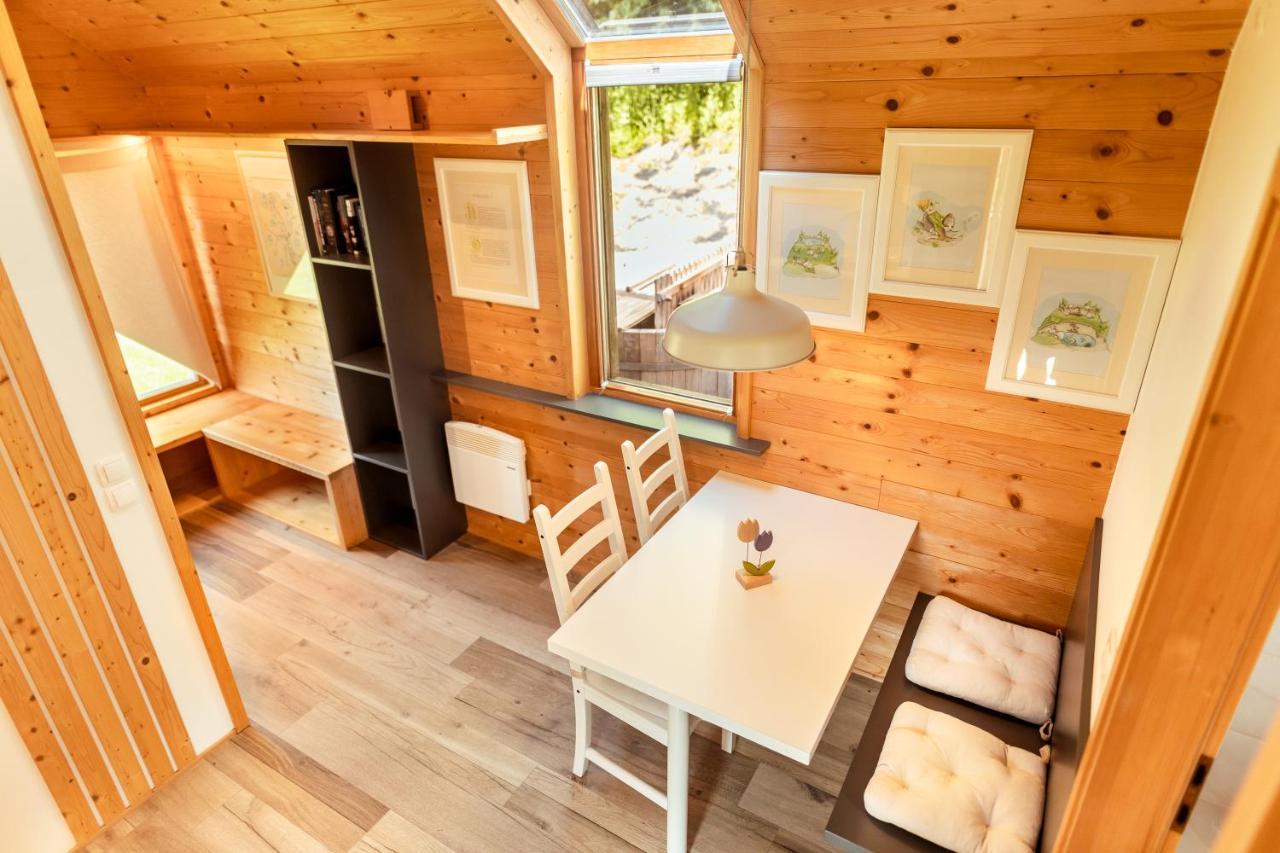 Glamping Mountain Fairy Tale Villa Bistrica pri Trzicu Ngoại thất bức ảnh