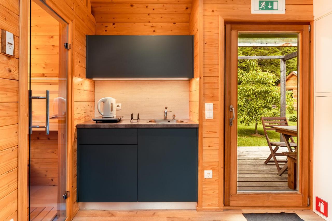 Glamping Mountain Fairy Tale Villa Bistrica pri Trzicu Ngoại thất bức ảnh